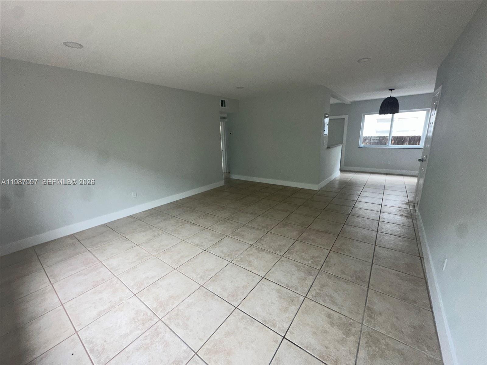 BISC BEACH SUB - Residential Lease