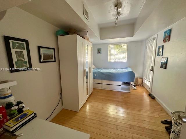 FRIENDLY CORNER CONDO - Residential