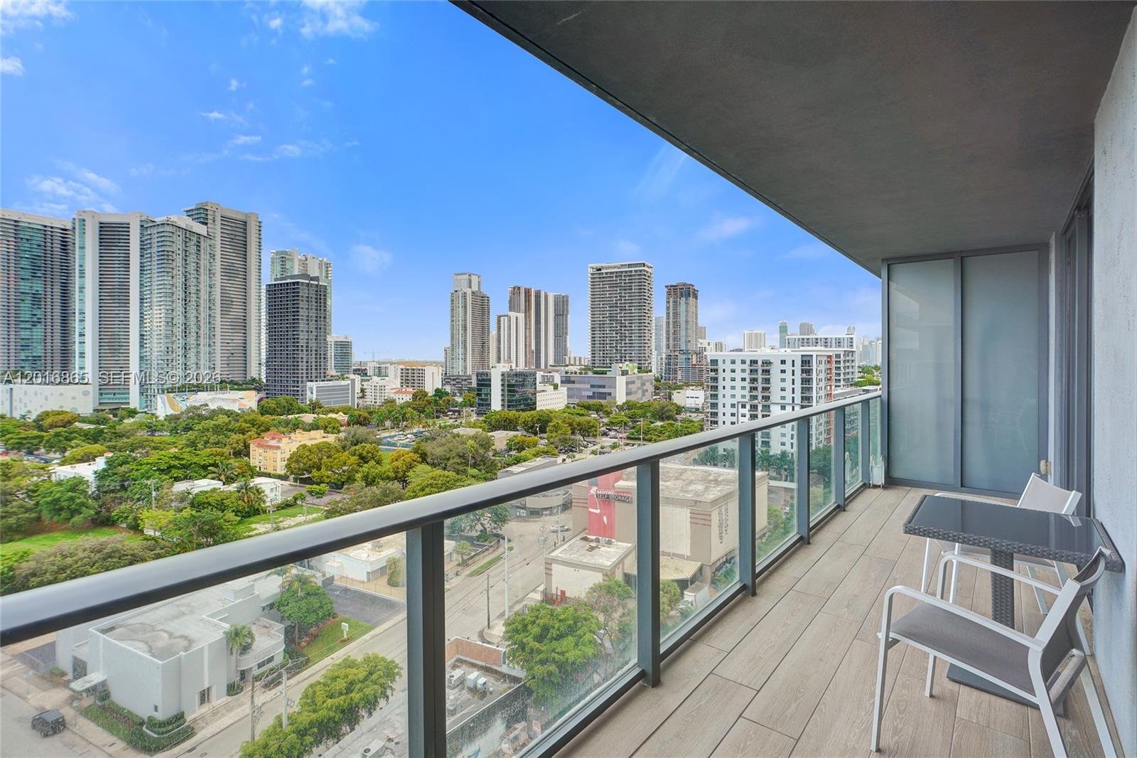 3401 MIDTOWN CONDO - Residential