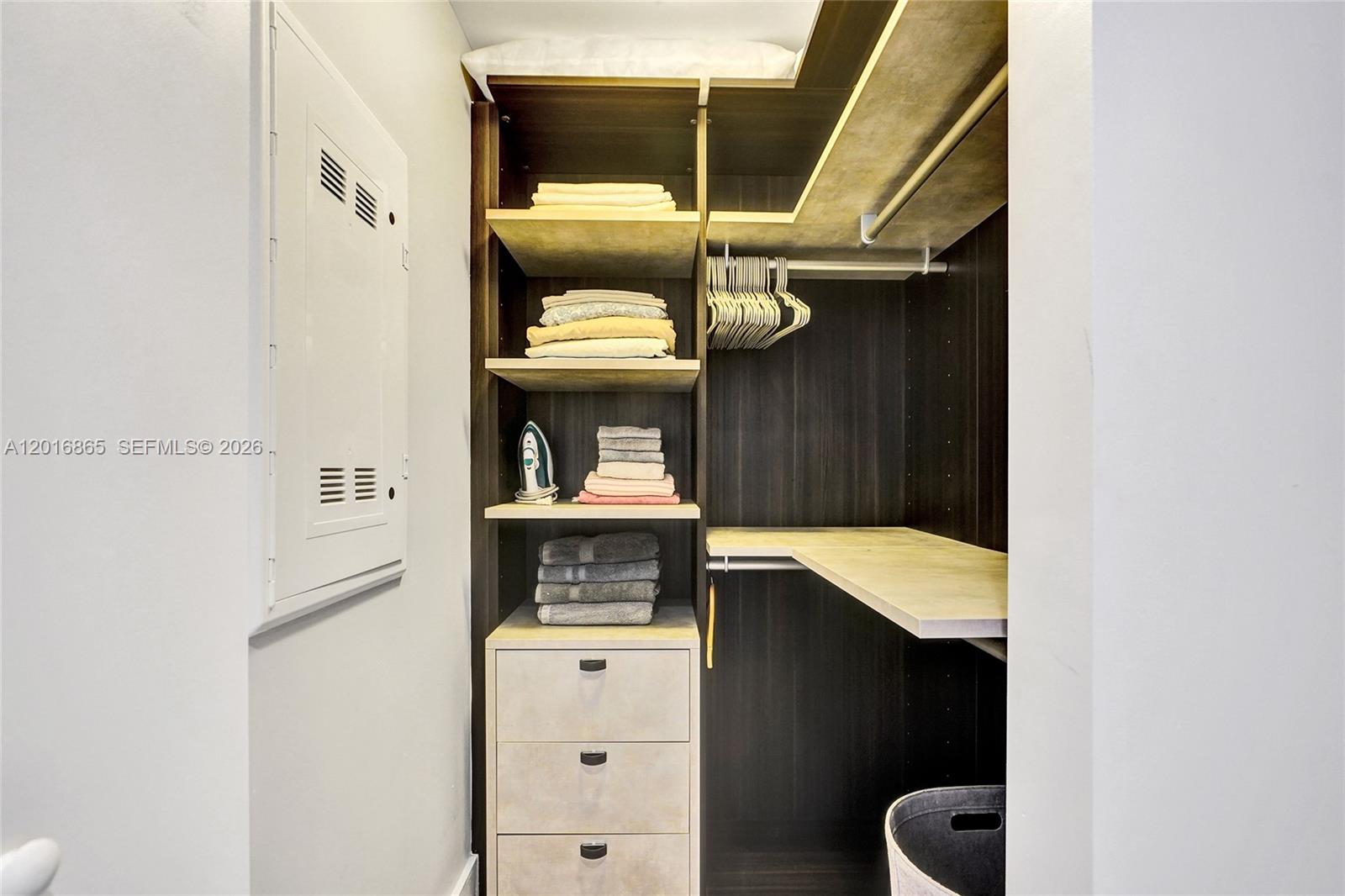 3401 MIDTOWN CONDO - Residential