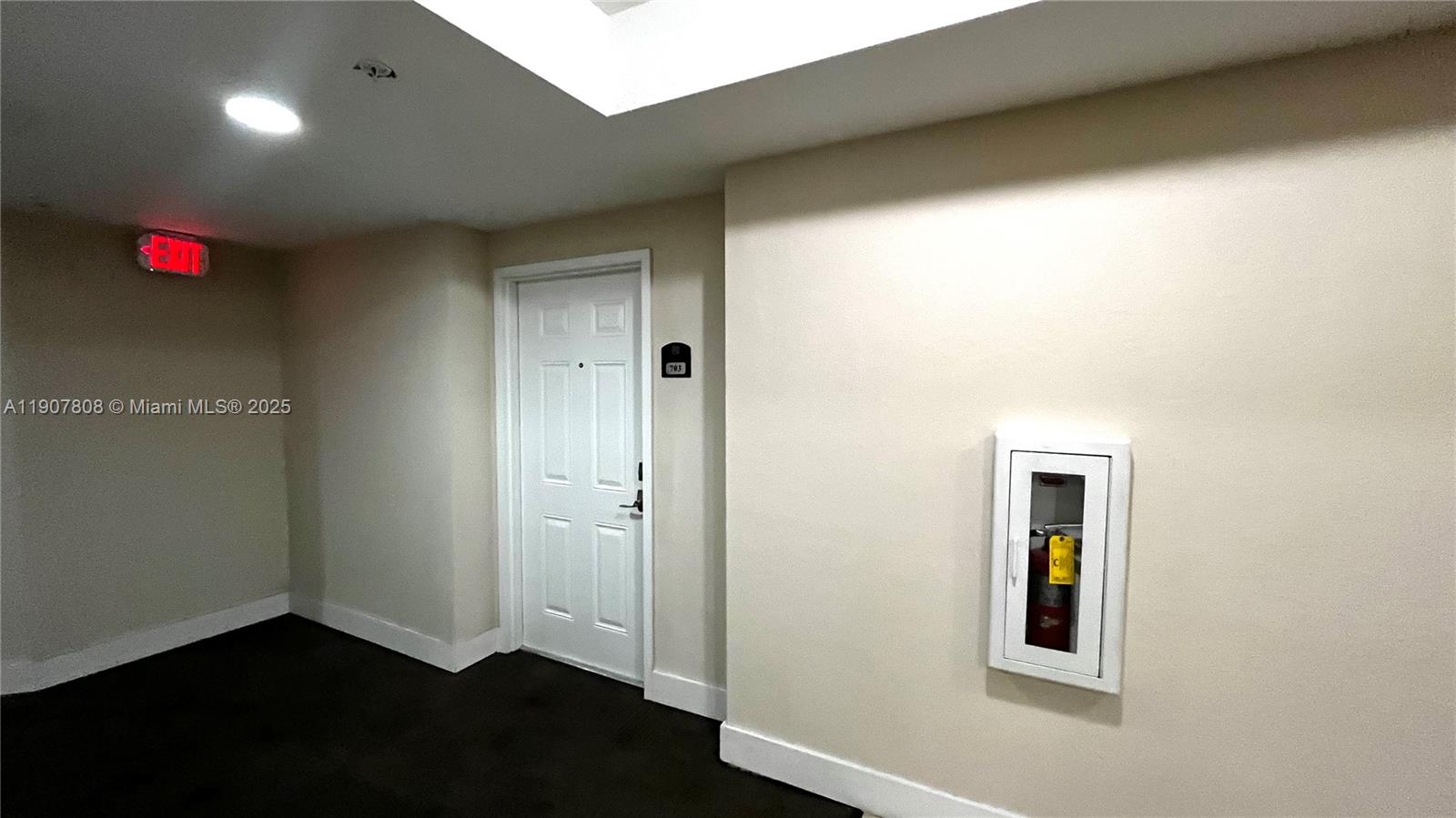 KEYSTONE PARK CONDO - Residential Lease