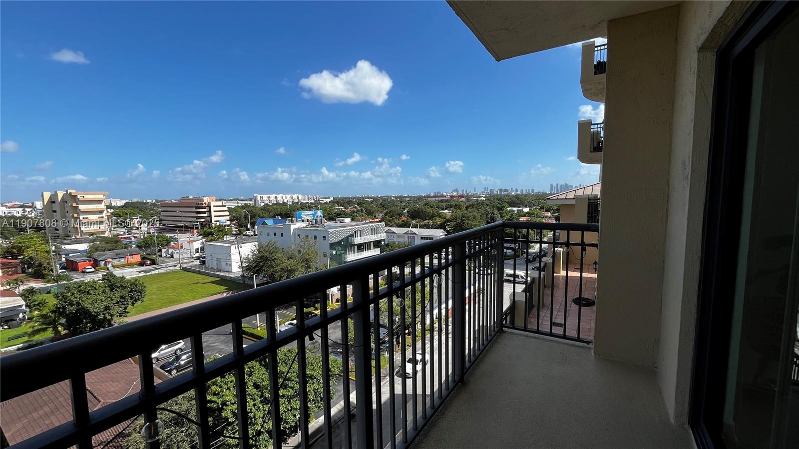 KEYSTONE PARK CONDO - Residential Lease