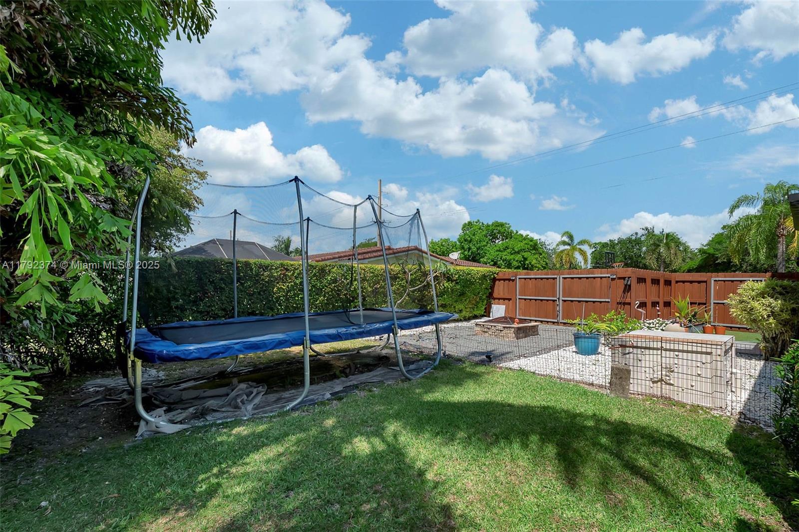 MARAL ESTATES SEC 3 - Residential