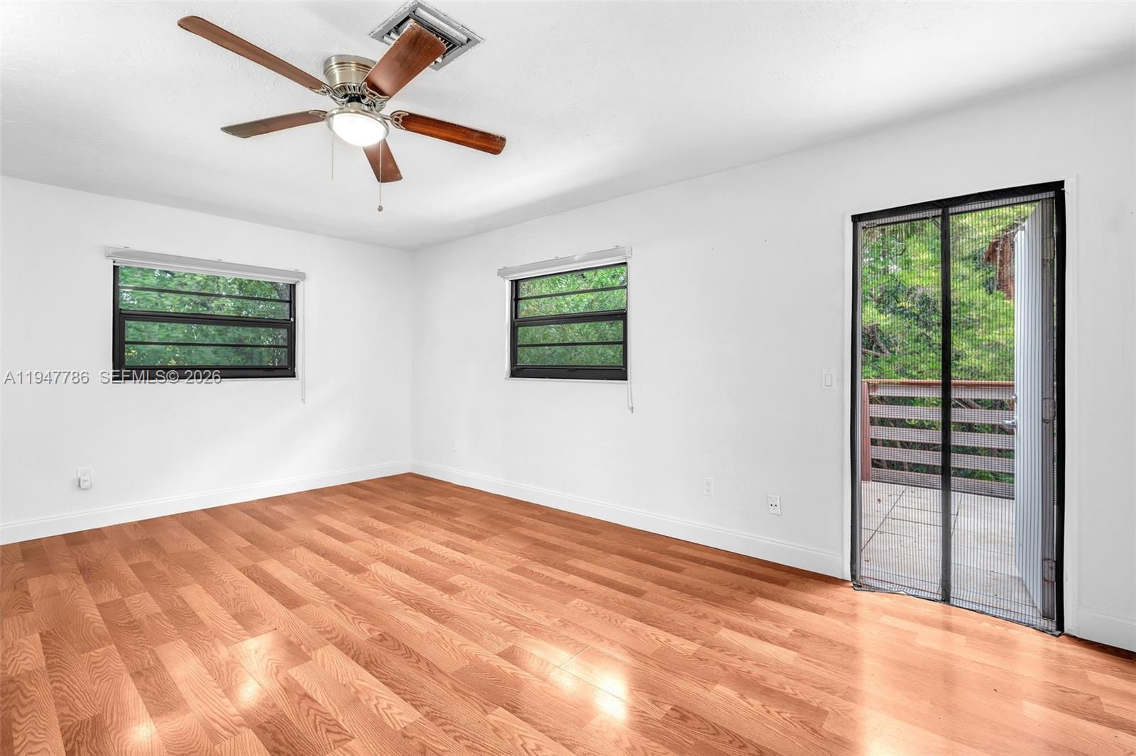 SANDPIPER POINT - Residential