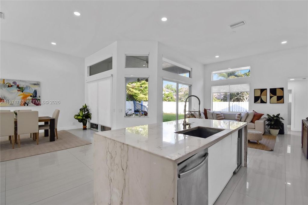 Photo of 710 Lake Blvd, Weston, FL 33326 (MLS # A11971783)