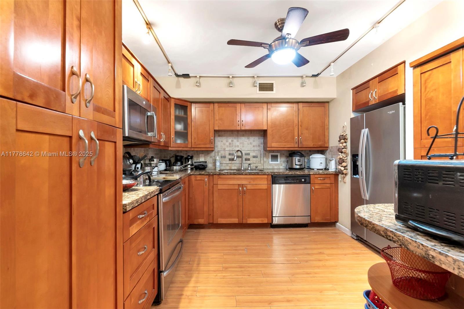 GRANDVIEW AT EMERALD HILL - Residential