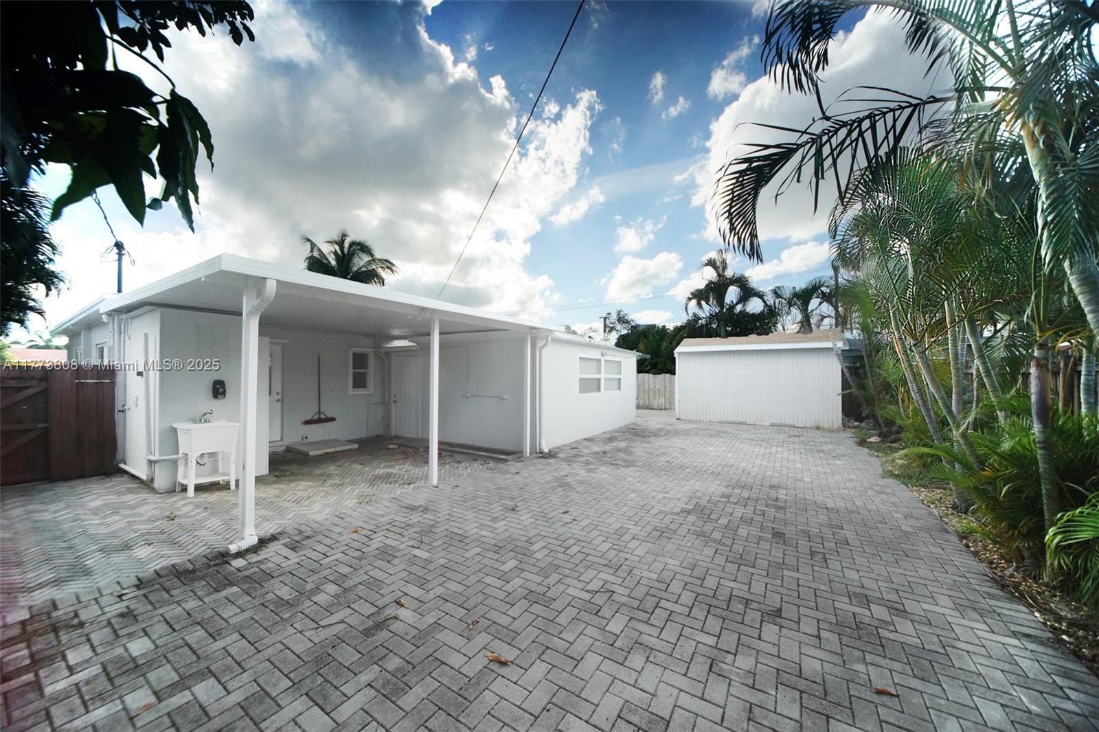 FAIRFAX PARK ADD - Residential