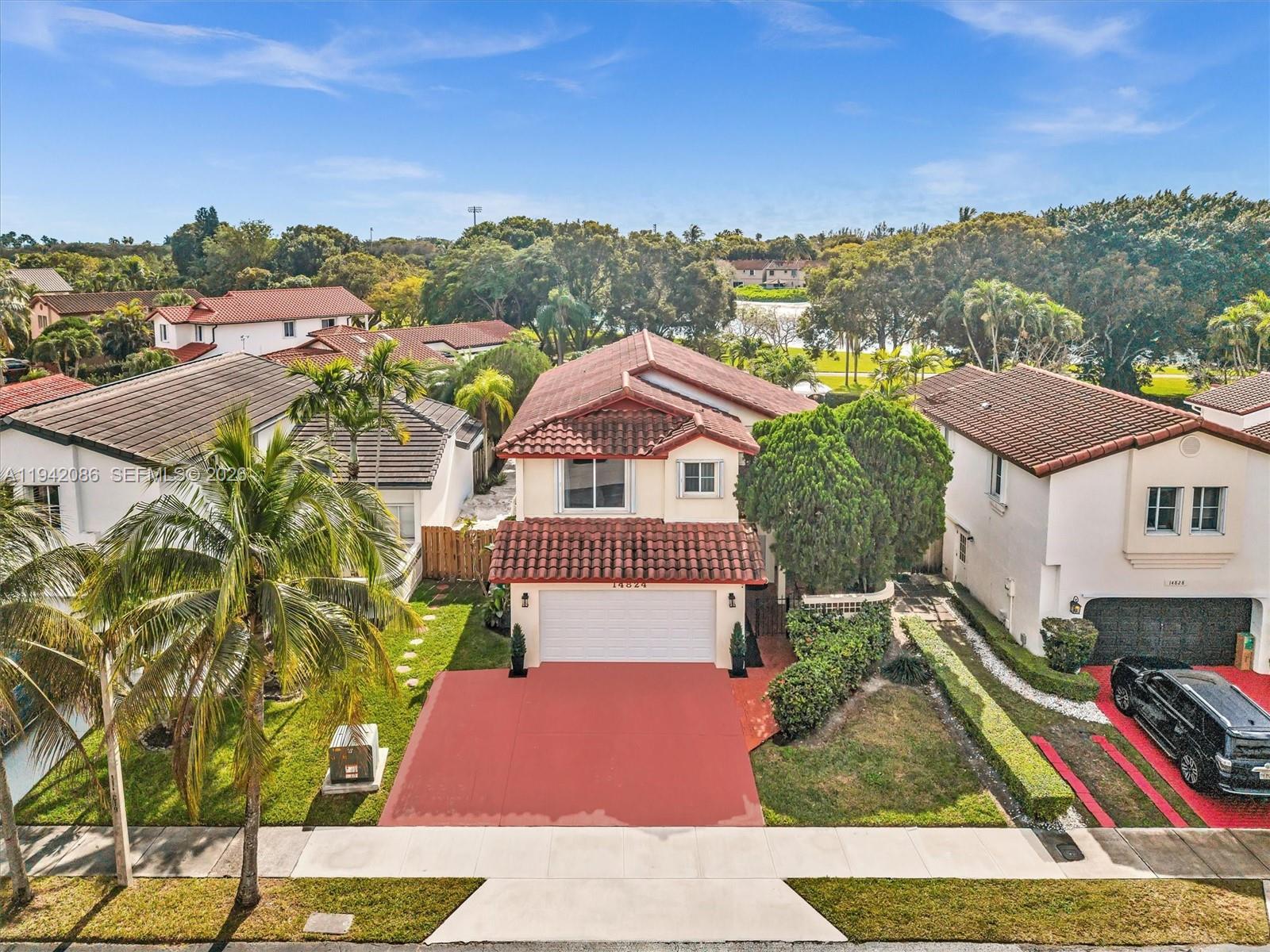 SUNFISH AT THE HAMMOCKS - Residential
