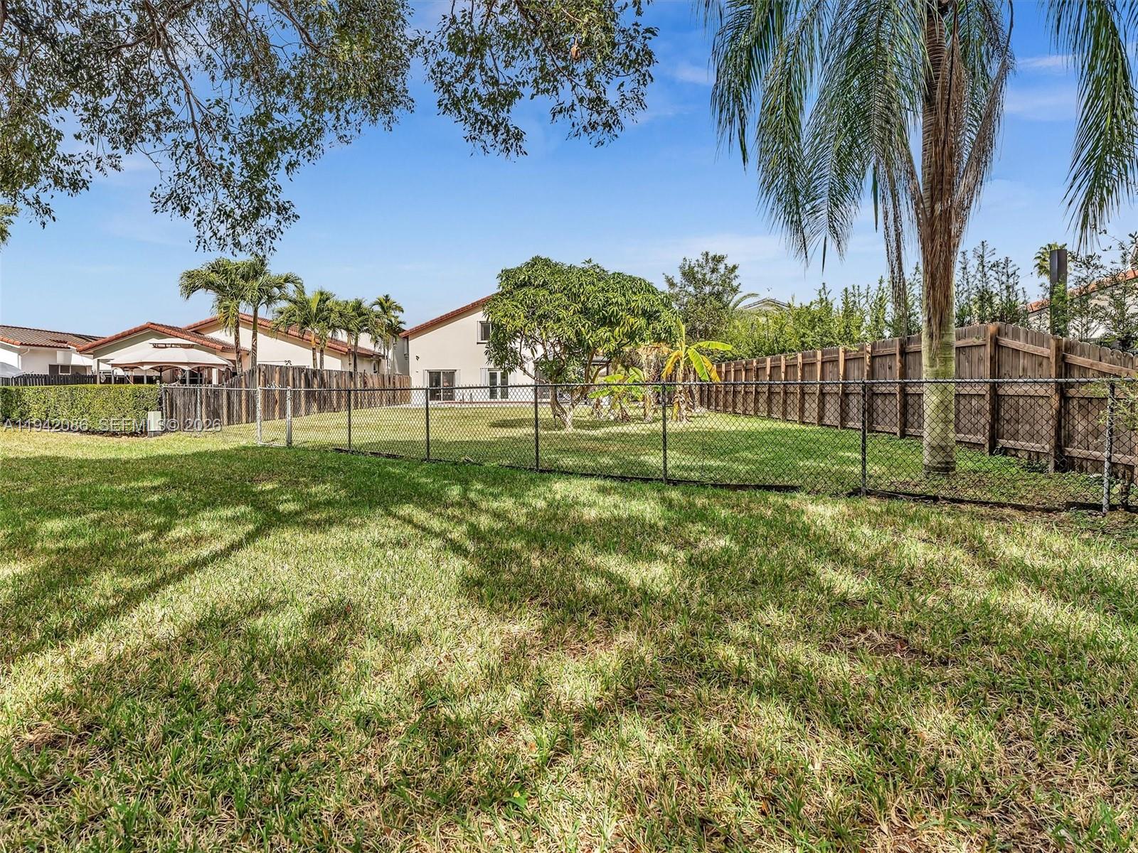 SUNFISH AT THE HAMMOCKS - Residential