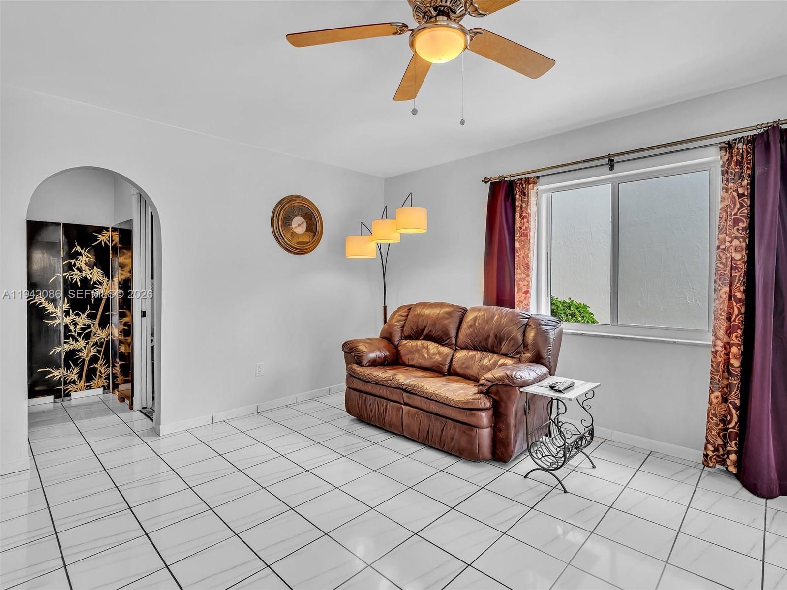 SUNFISH AT THE HAMMOCKS - Residential