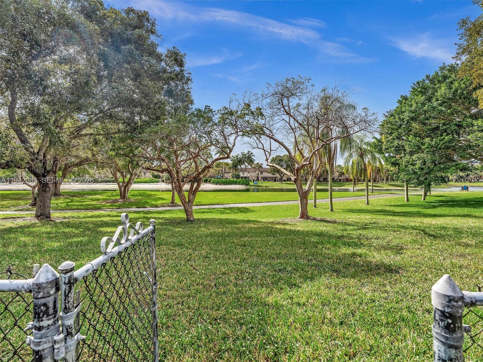 SUNFISH AT THE HAMMOCKS - Residential