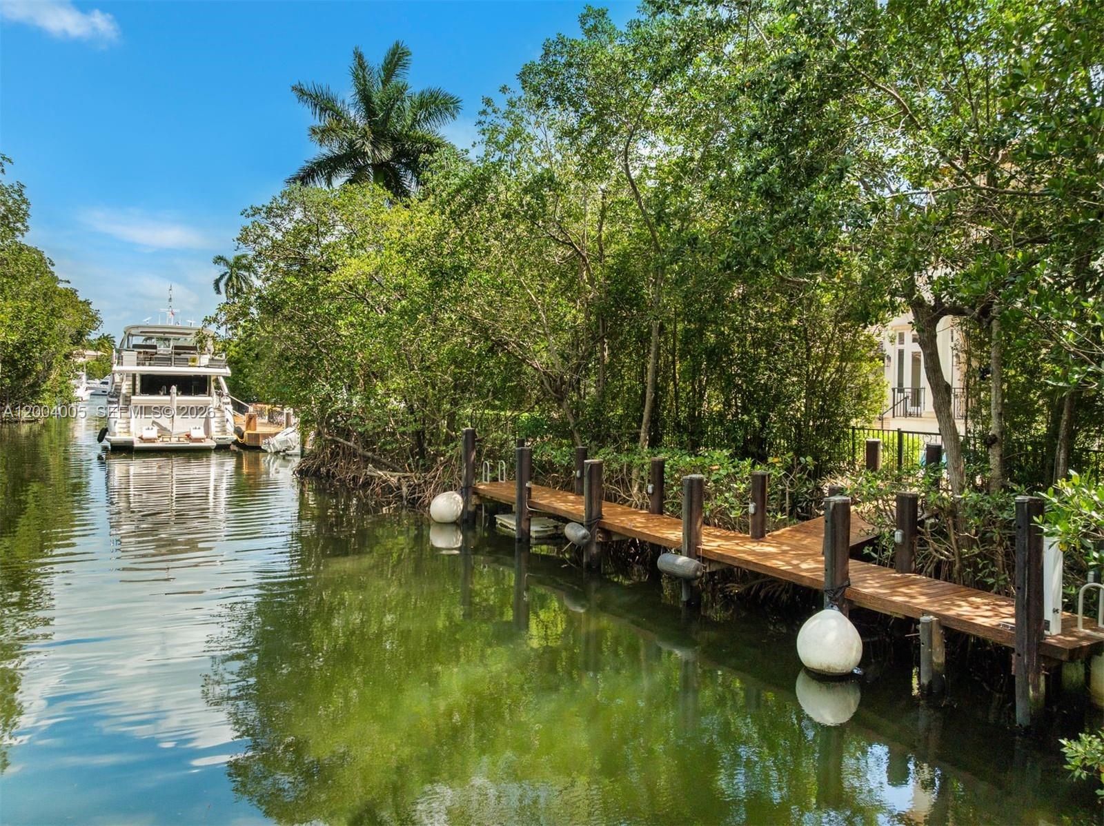 COCOPLUM SEC 1 - Residential