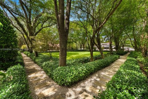 Tiny photo for 255 Cocoplum Rd, Coral Gables, FL 33143 (MLS # A12004005)