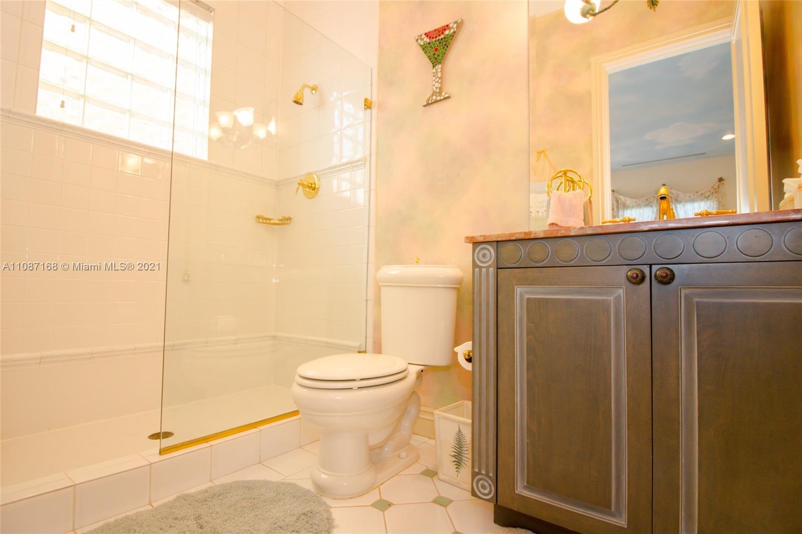 OCEAN PLACE ESTATES - Residential