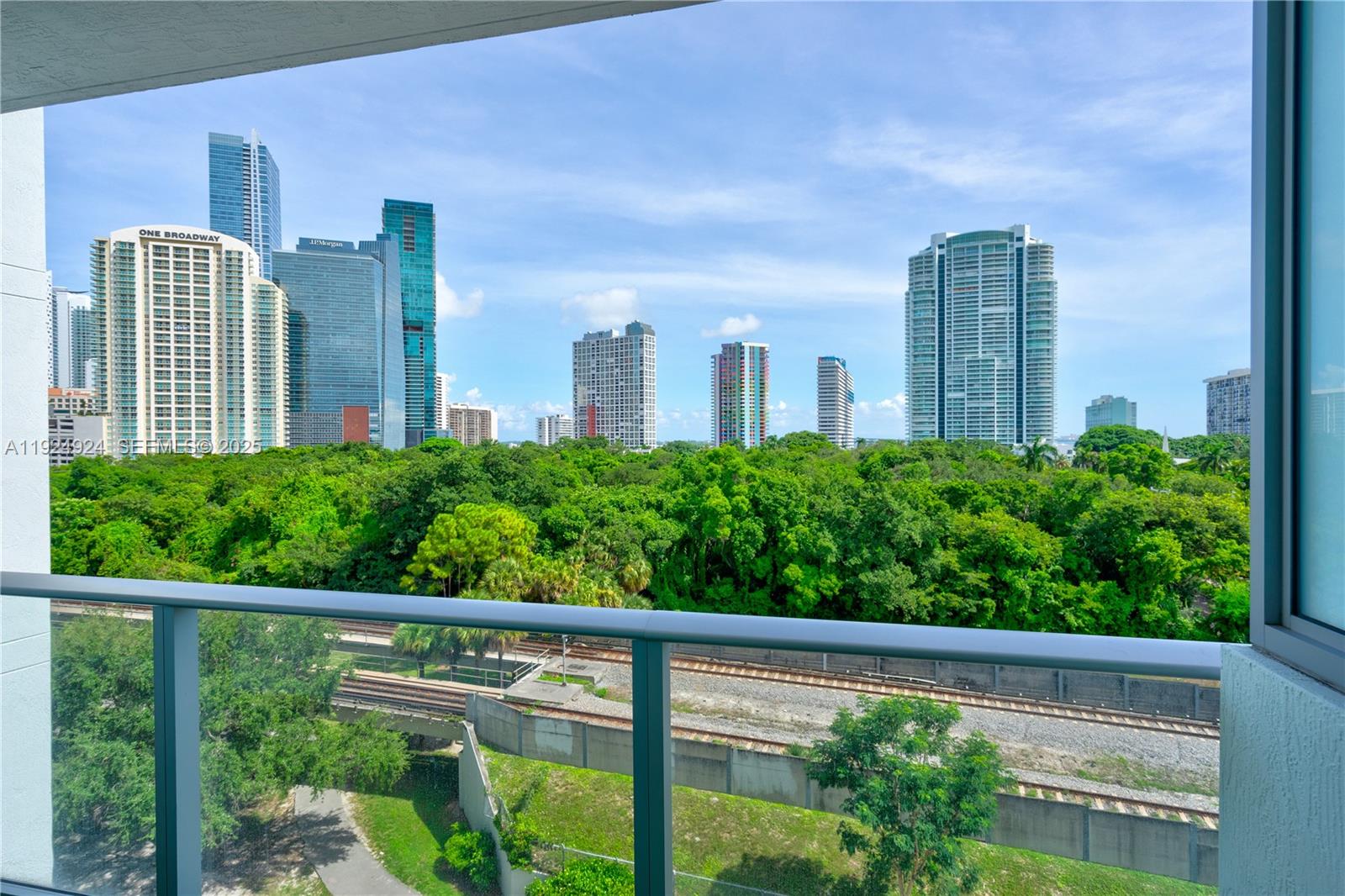 LE PARC AT BRICKELL CONDO - Residential Lease