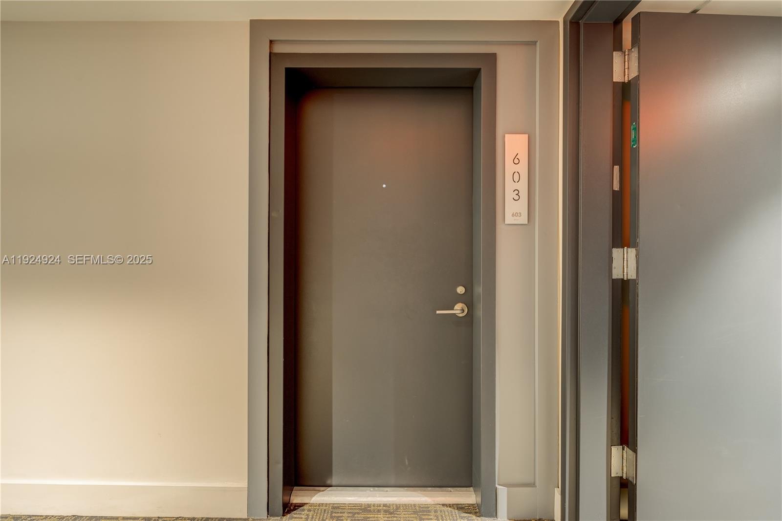 LE PARC AT BRICKELL CONDO - Residential Lease