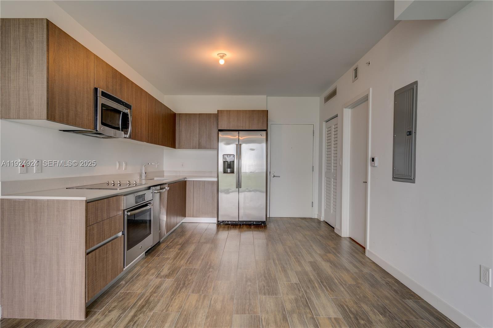 LE PARC AT BRICKELL CONDO - Residential Lease