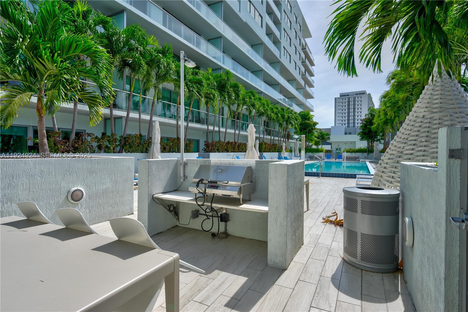 LE PARC AT BRICKELL CONDO - Residential Lease