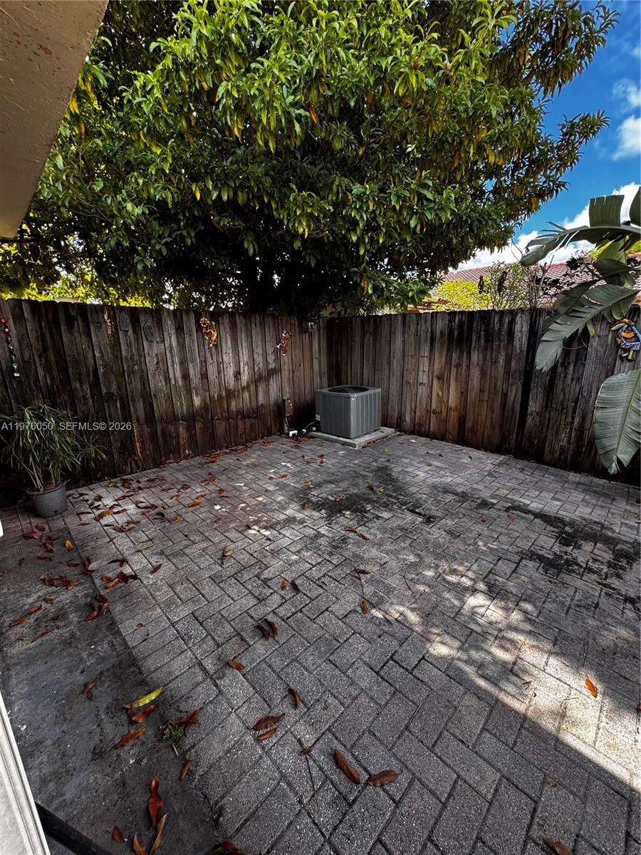 2ND AMEND TO HALF MOON VI - Residential Lease