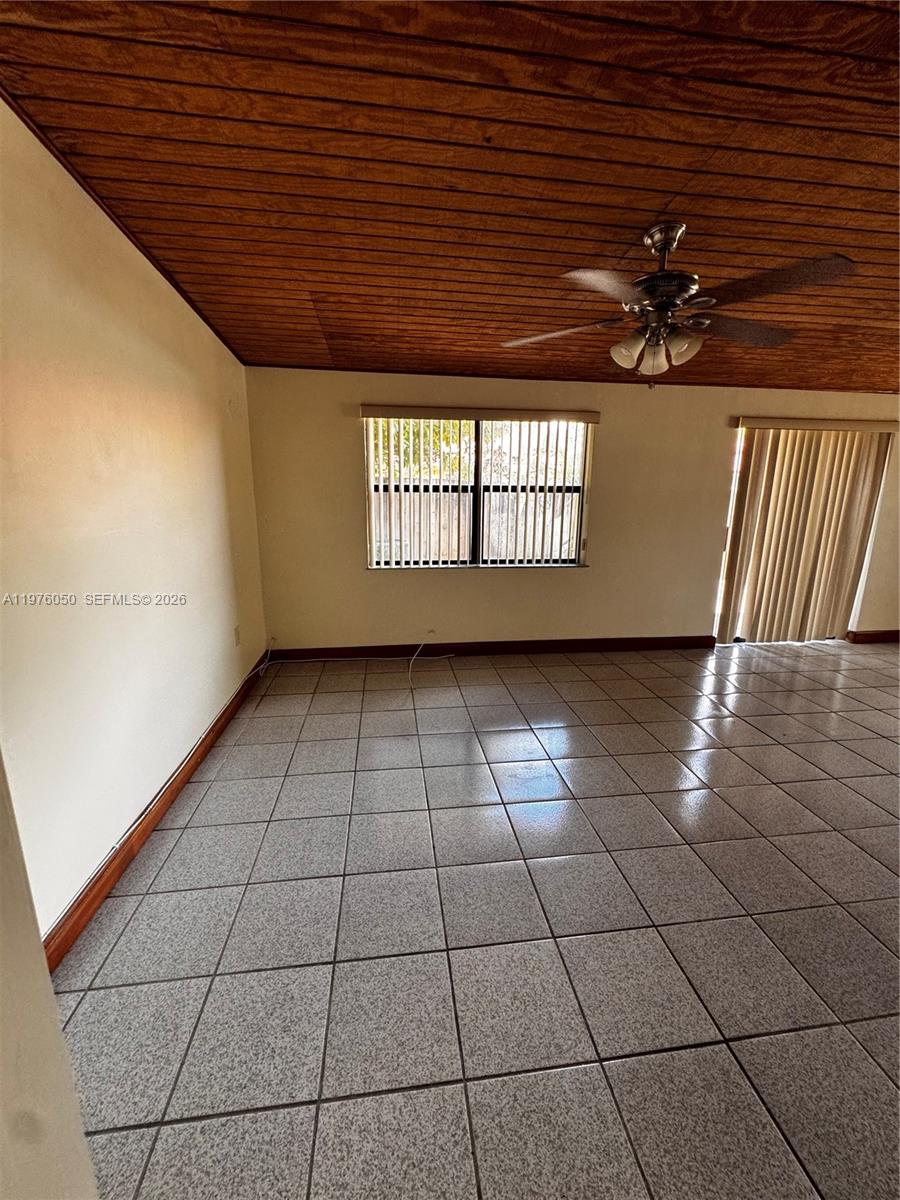 2ND AMEND TO HALF MOON VI - Residential Lease