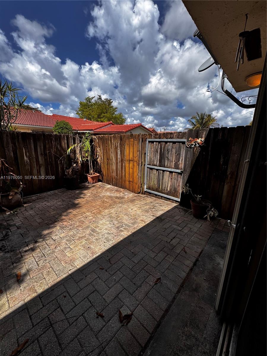 2ND AMEND TO HALF MOON VI - Residential Lease