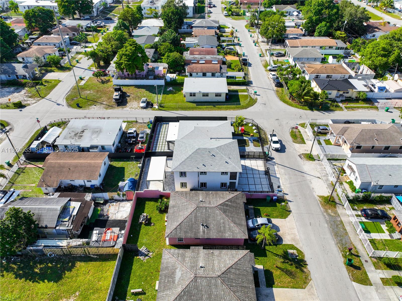 LIBERTY CITY - Residential