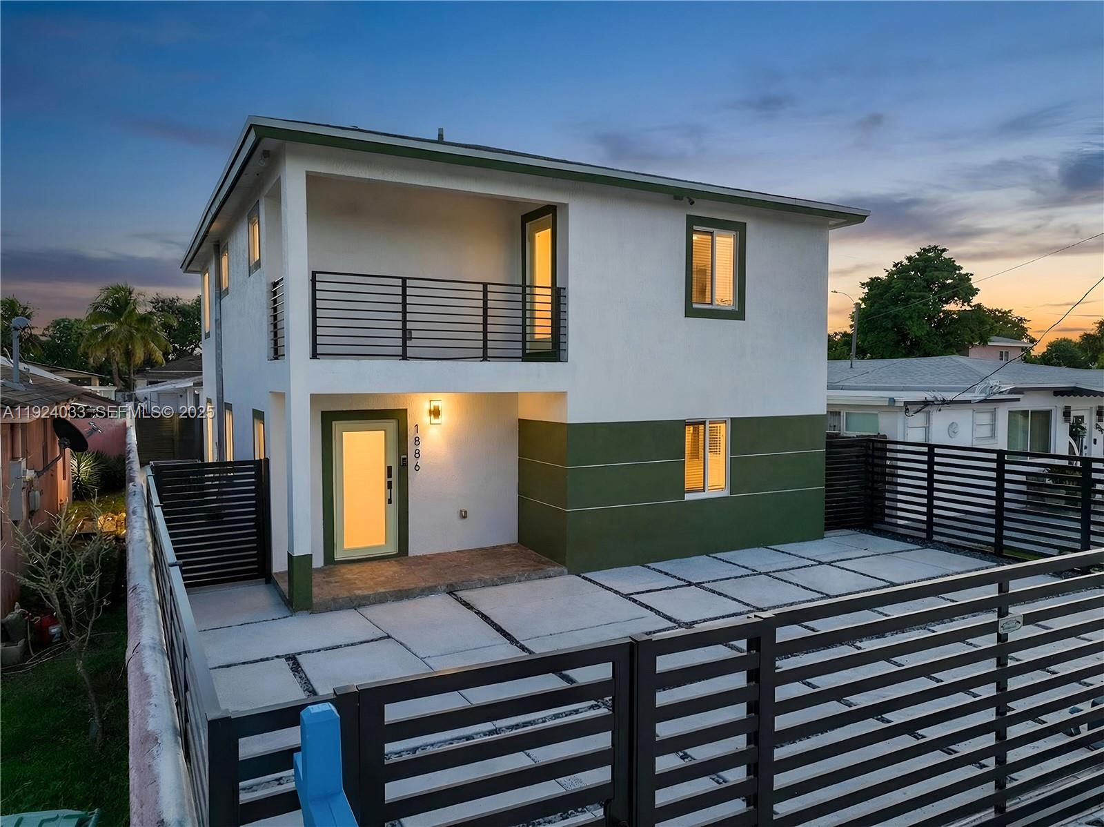 LIBERTY CITY - Residential