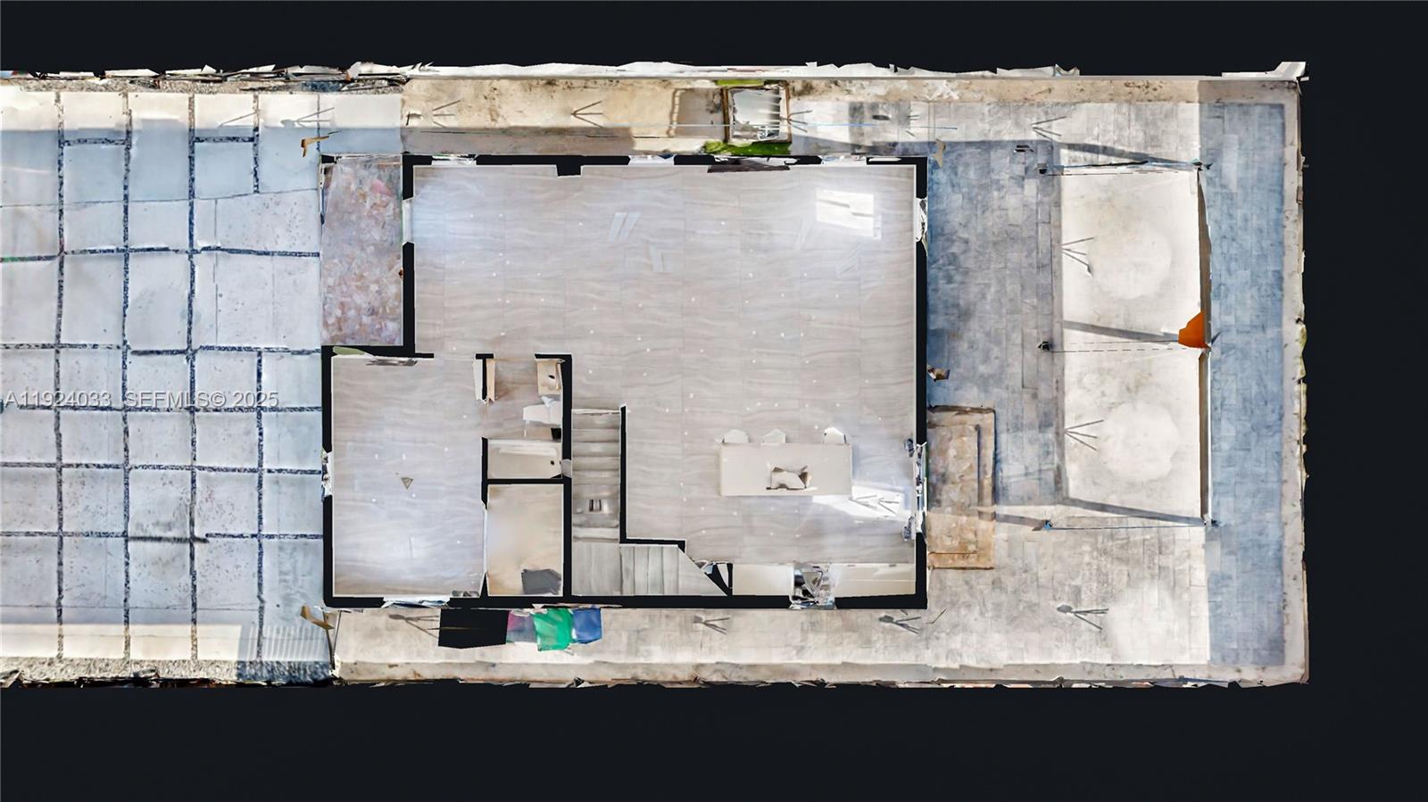 LIBERTY CITY - Residential