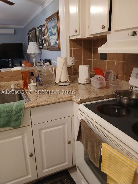 17001 NE 13th Ave 203
