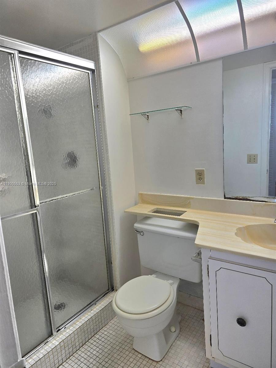 ARAGON PHASE 1A CONDO - Residential Lease