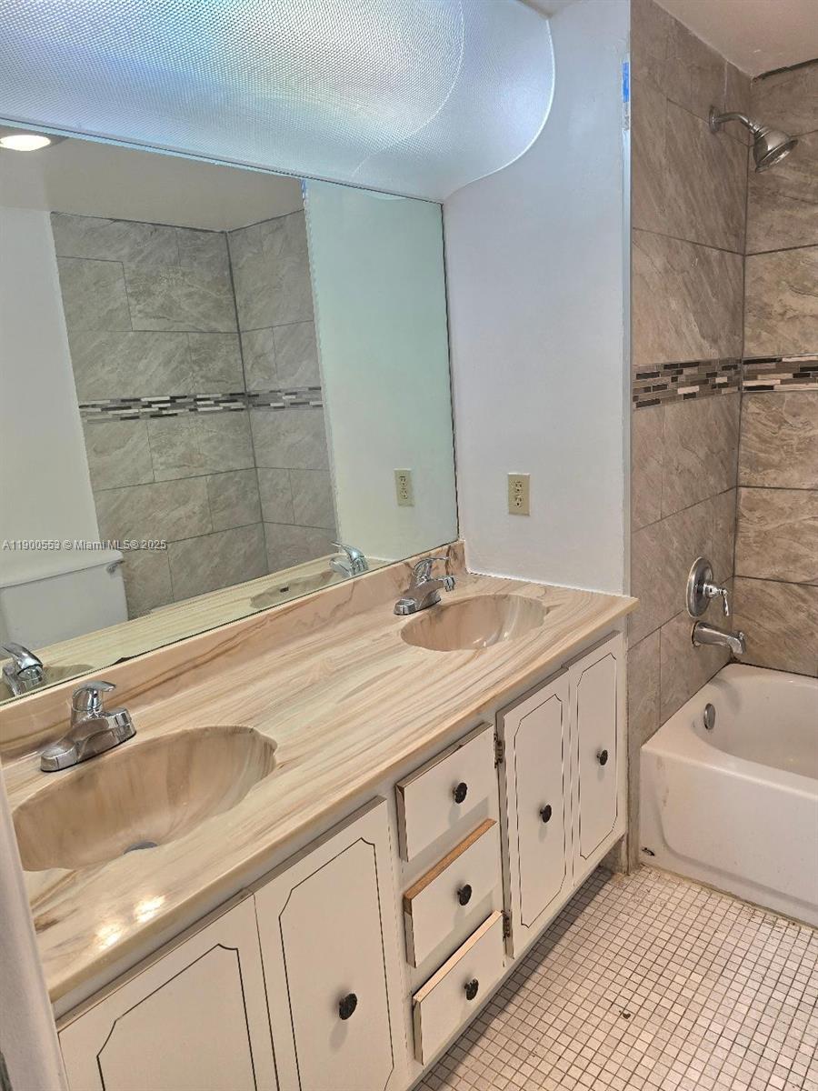 ARAGON PHASE 1A CONDO - Residential Lease