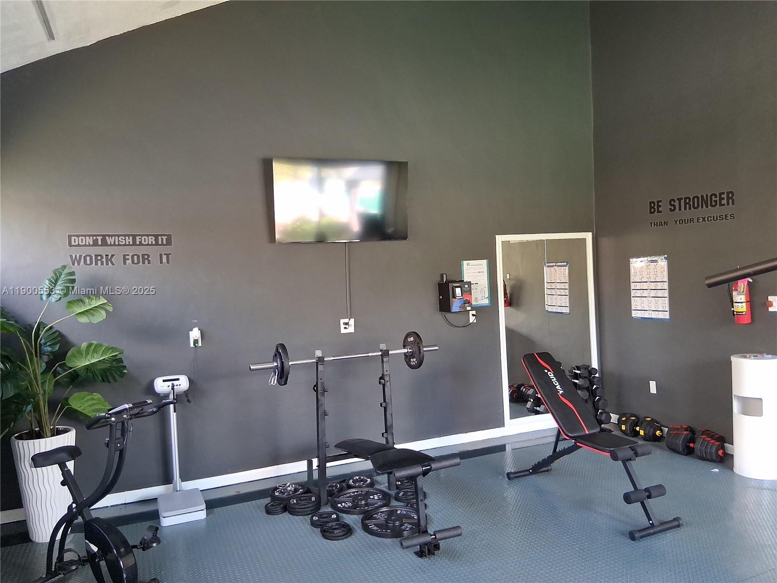 ARAGON PHASE 1A CONDO - Residential Lease