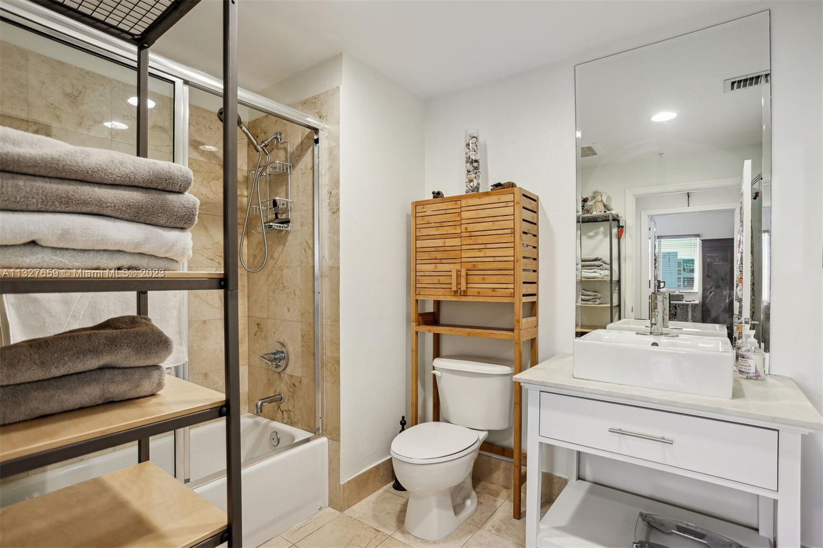 Ten Aragon Association - Residential