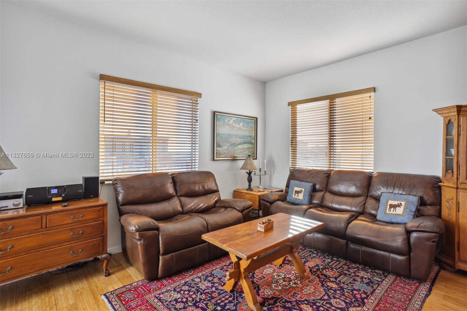 Ten Aragon Association - Residential