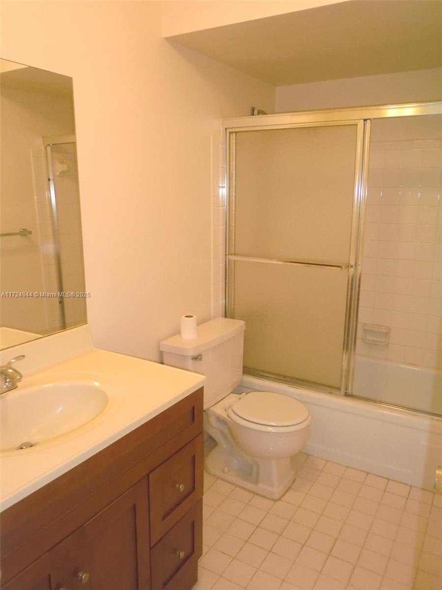 MEADOWBROOK TOWERS CONDO - Residential