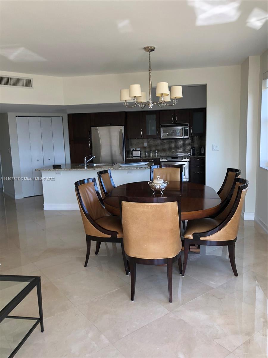 TURNBERRY VILLAGE SO TOWE - Residential