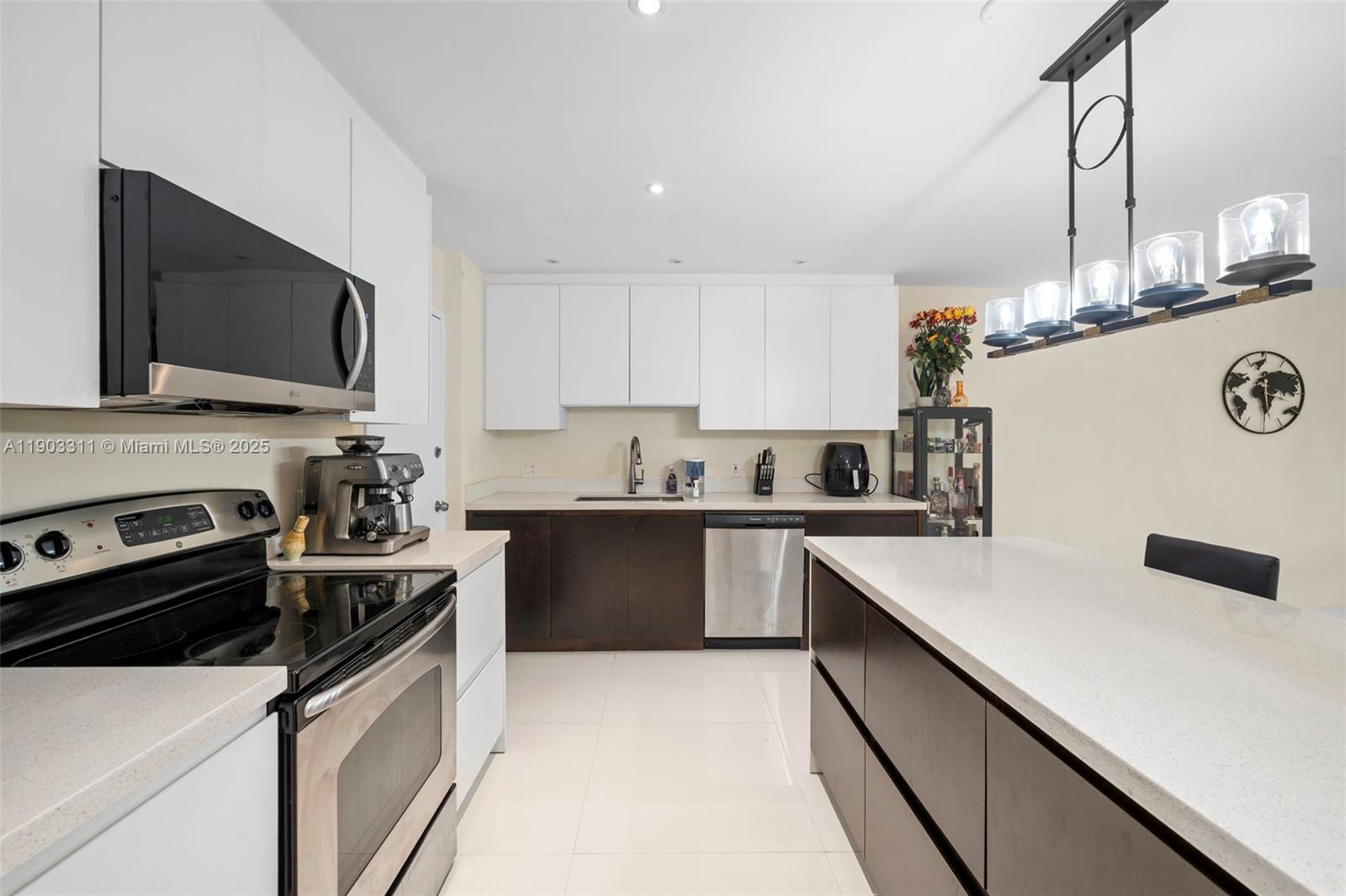 BRYNWOOD CONDO - Residential Lease