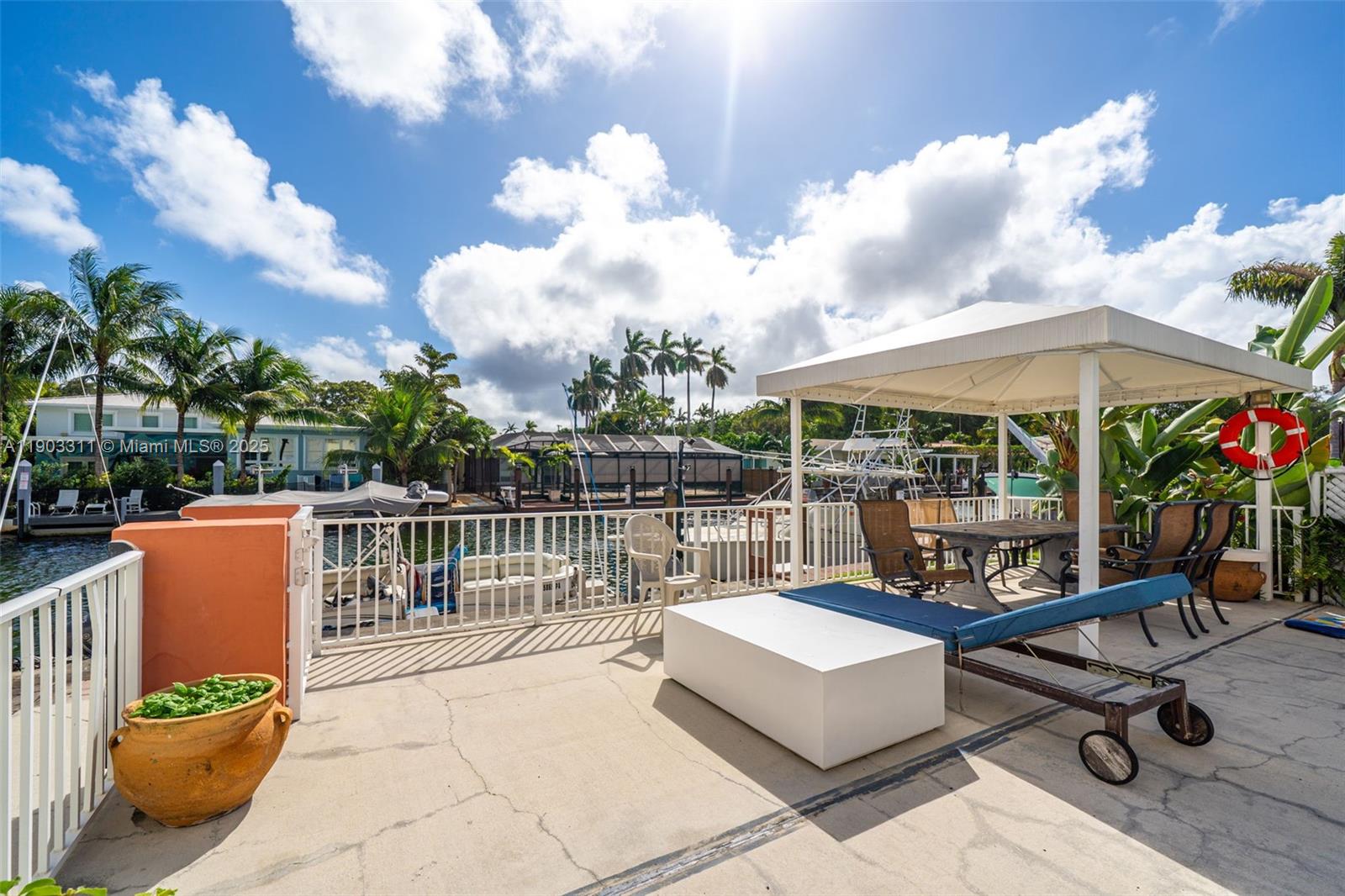 BRYNWOOD CONDO - Residential Lease