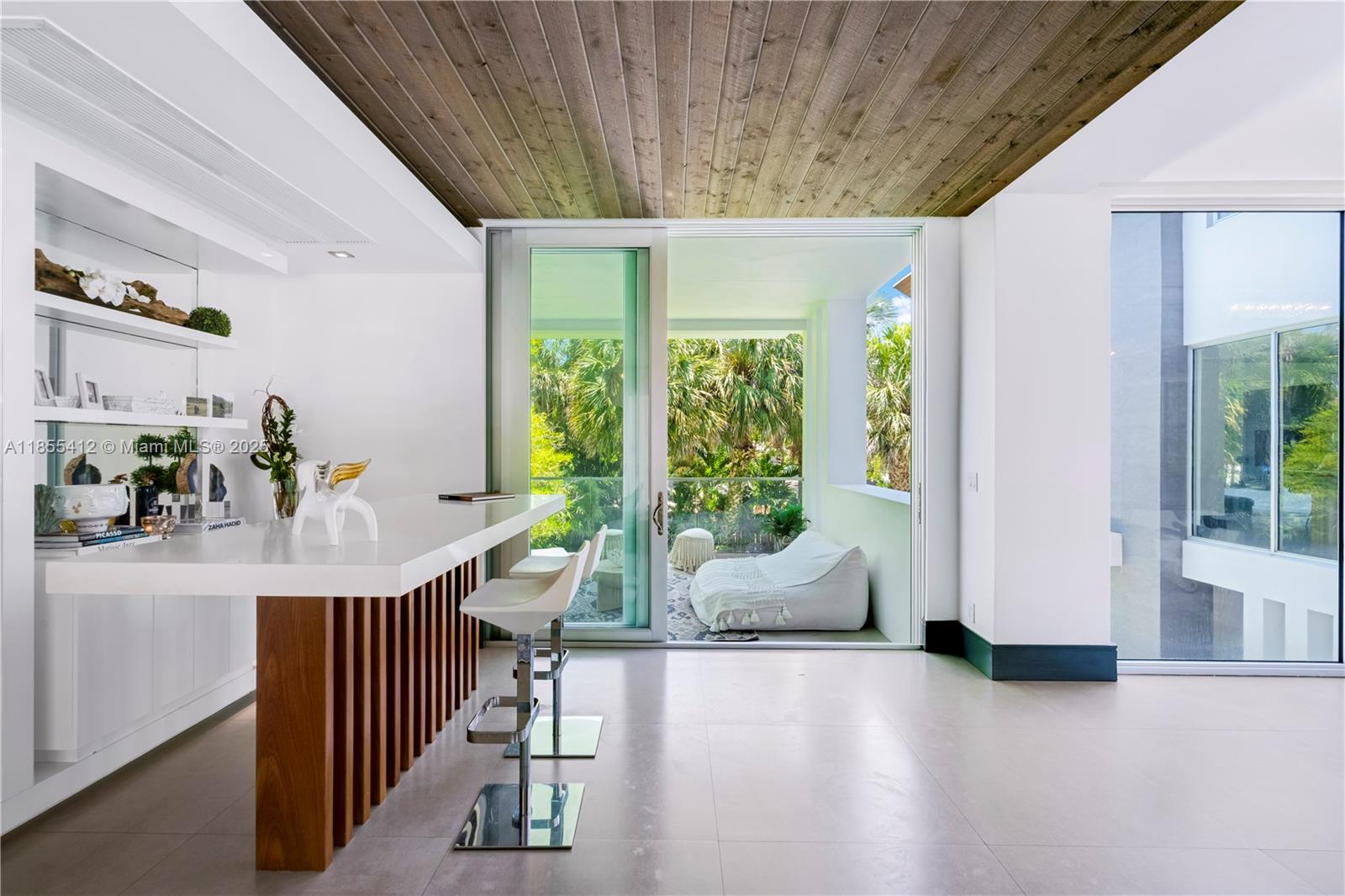 TROPICAL ISLE HOMES SUB 2N - Residential