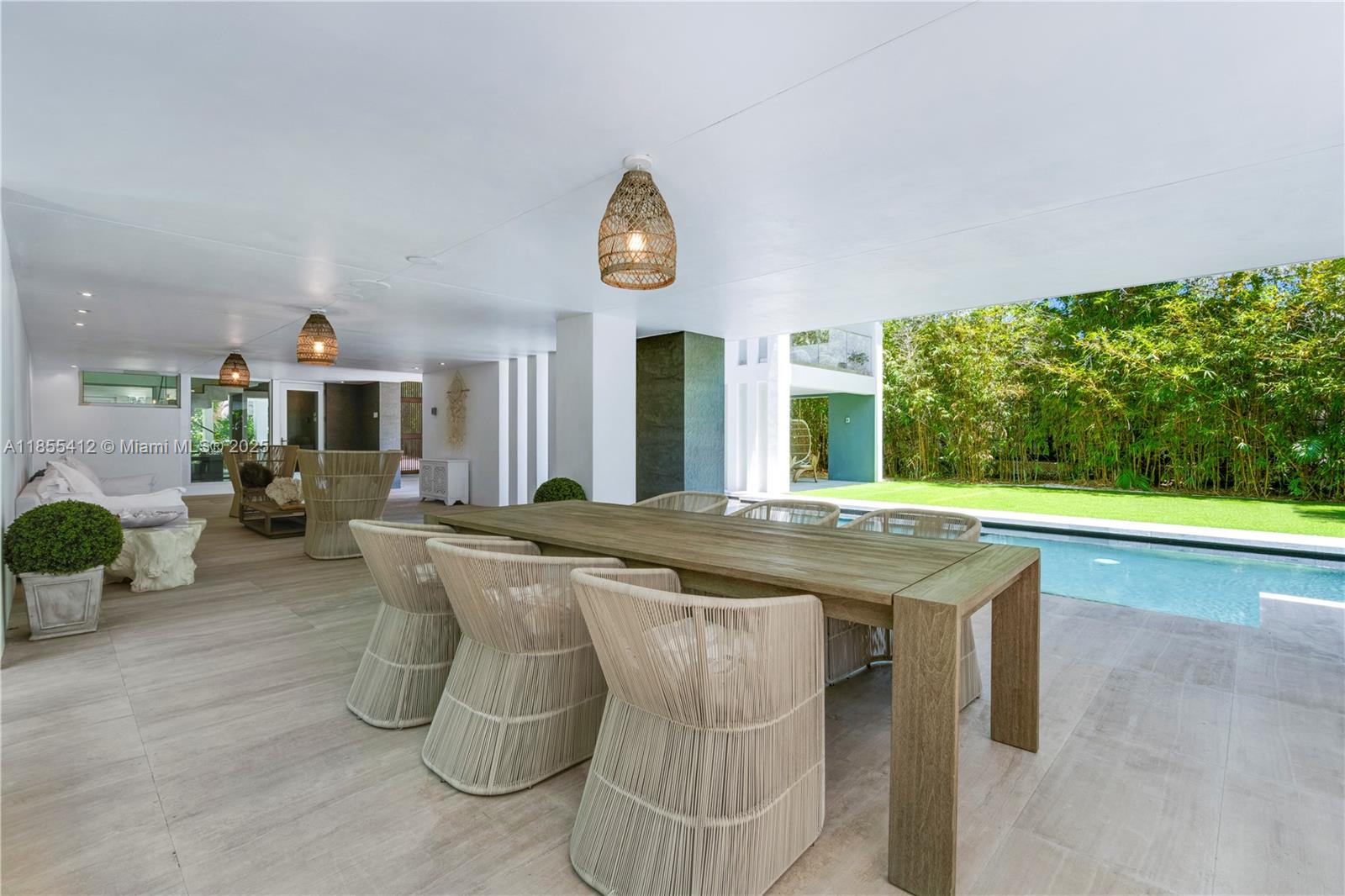 TROPICAL ISLE HOMES SUB 2N - Residential