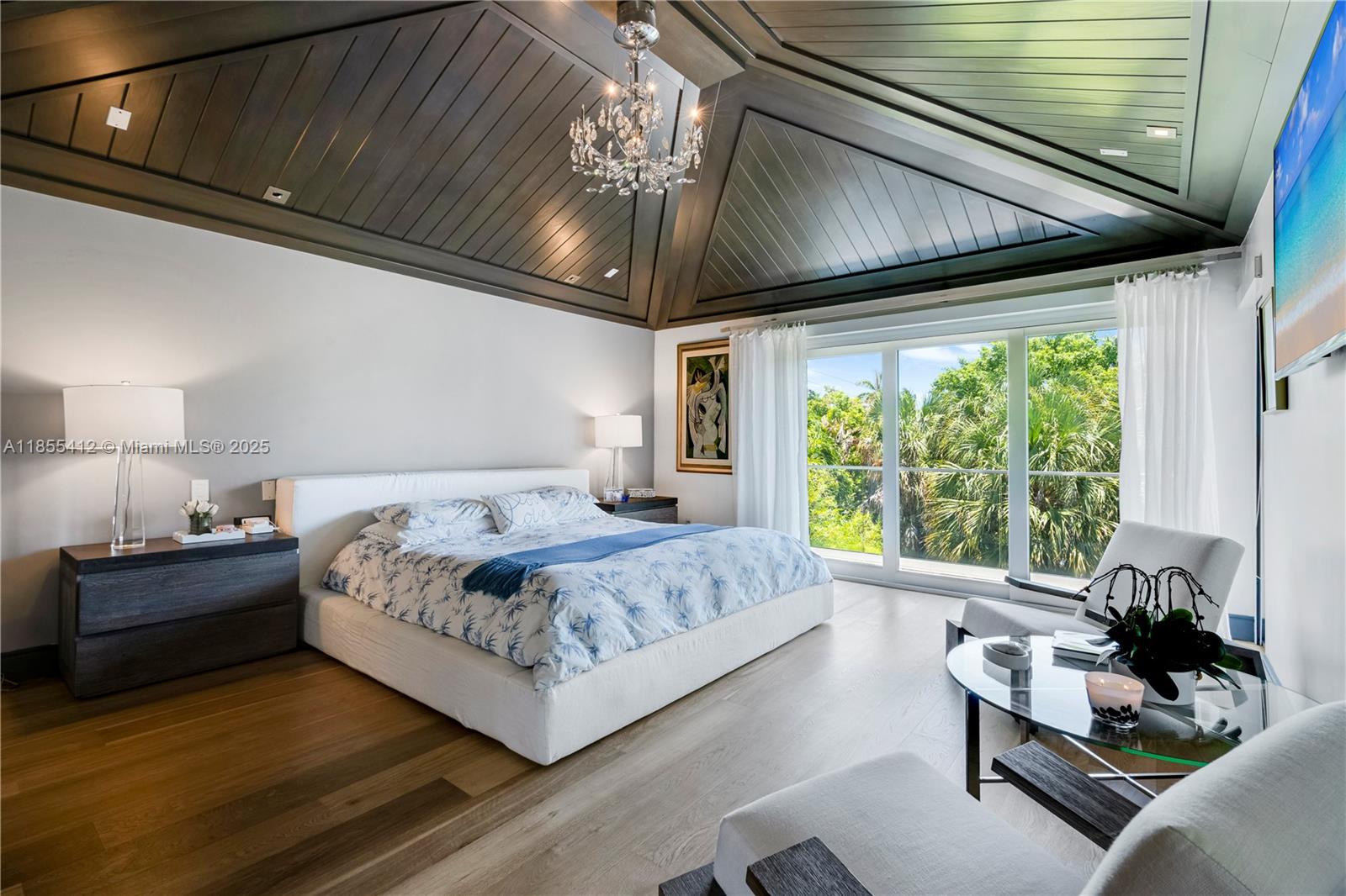 TROPICAL ISLE HOMES SUB 2N - Residential