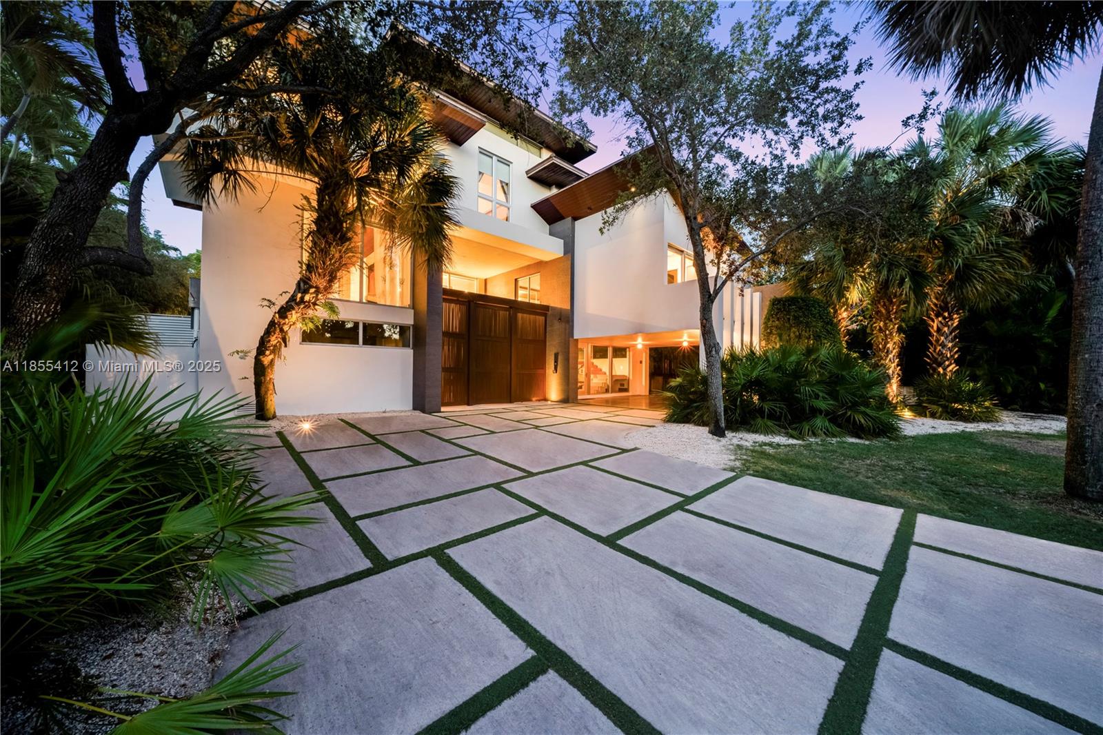TROPICAL ISLE HOMES SUB 2N - Residential