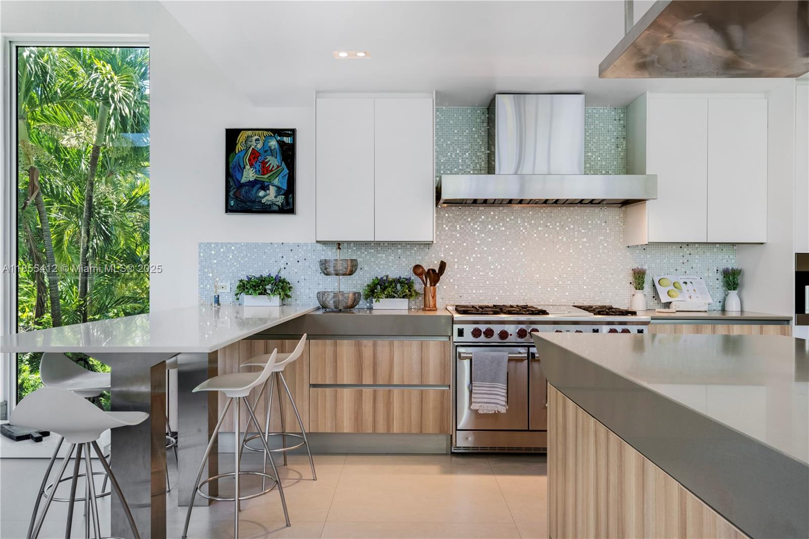 TROPICAL ISLE HOMES SUB 2N - Residential