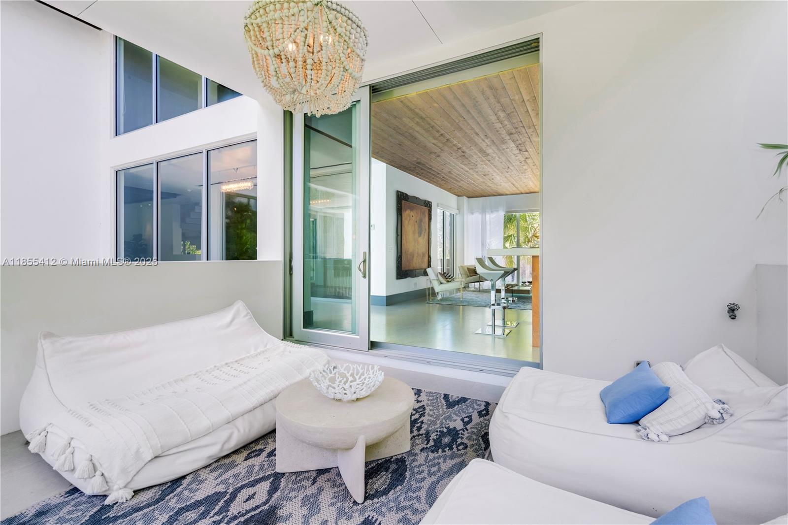 TROPICAL ISLE HOMES SUB 2N - Residential