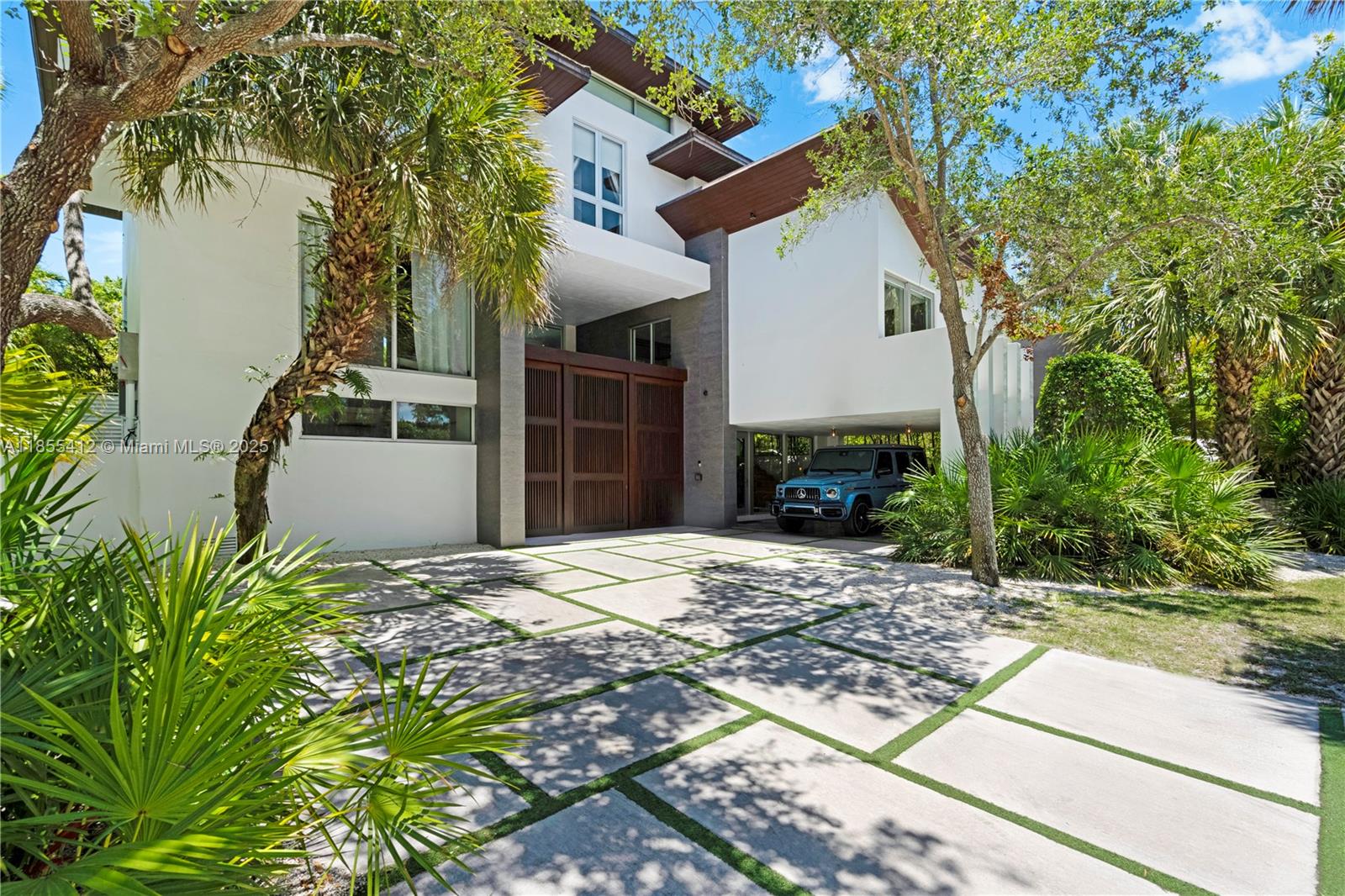 TROPICAL ISLE HOMES SUB 2N - Residential