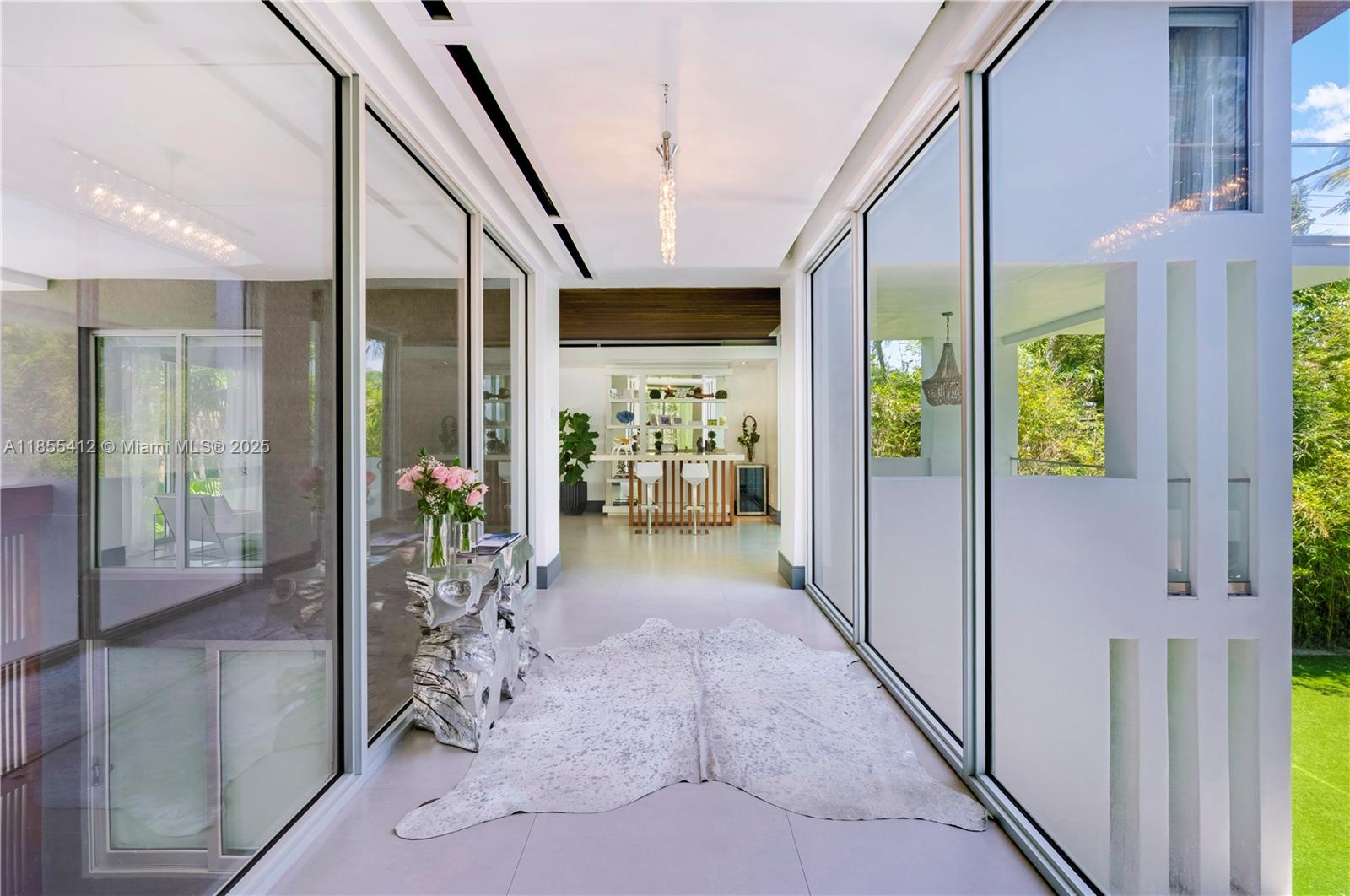 TROPICAL ISLE HOMES SUB 2N - Residential