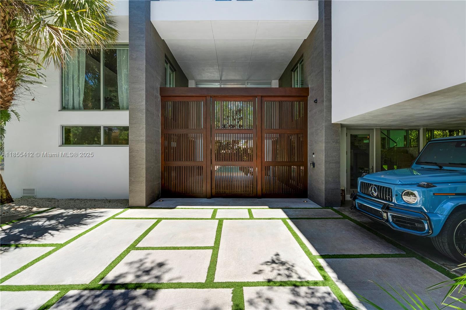 TROPICAL ISLE HOMES SUB 2N - Residential