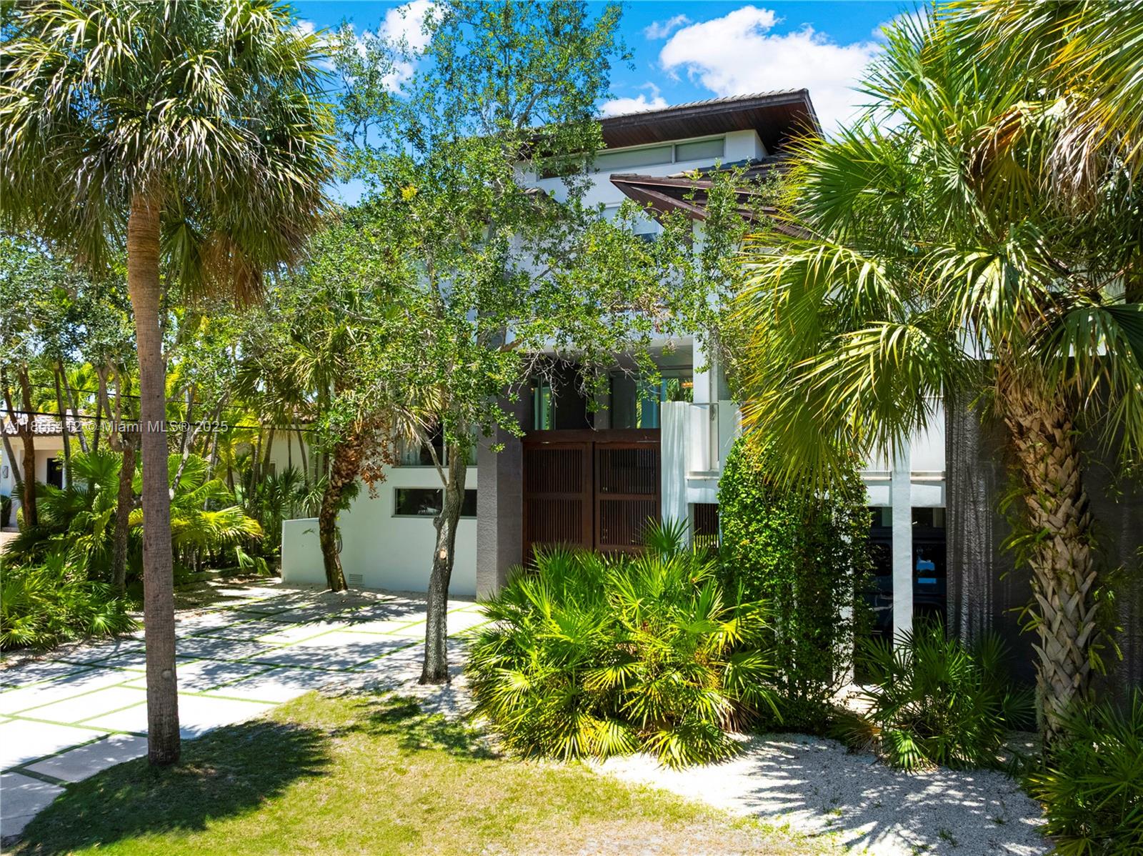 TROPICAL ISLE HOMES SUB 2N - Residential