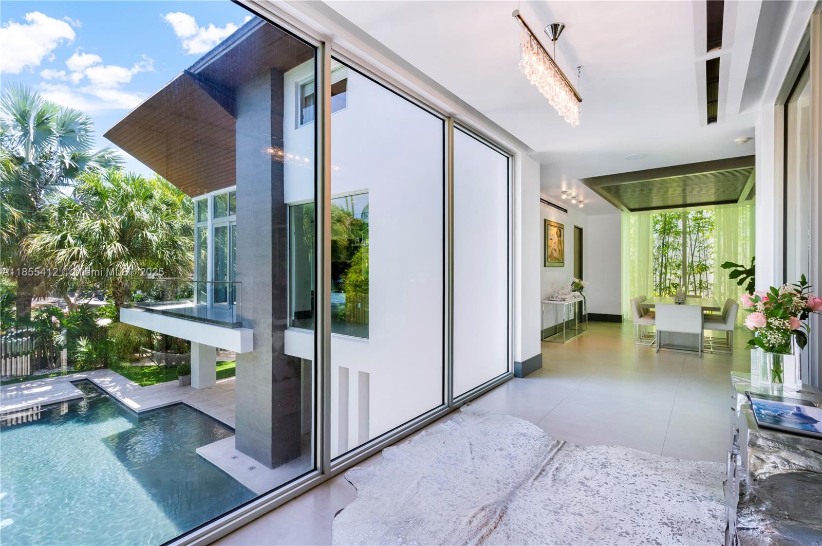 TROPICAL ISLE HOMES SUB 2N - Residential