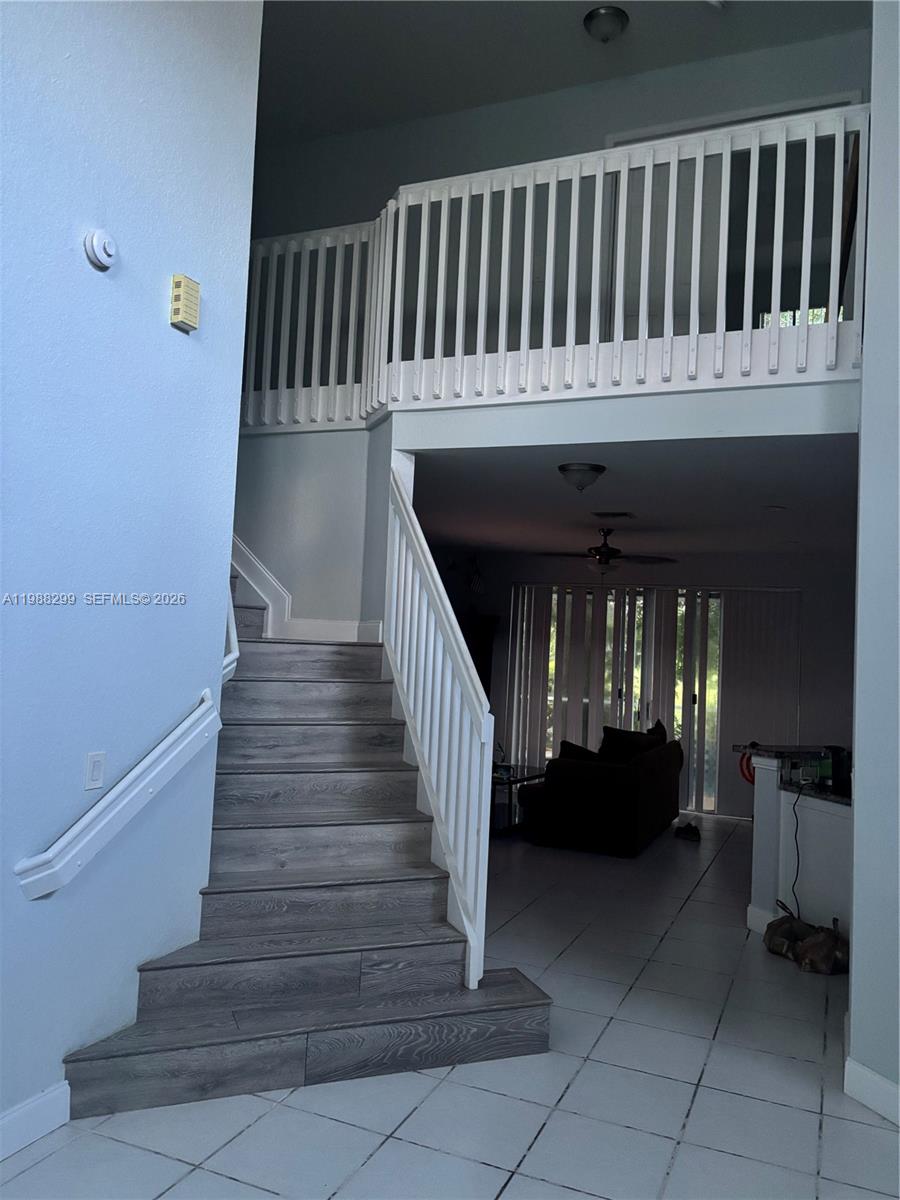 PALM AIRE OAKS COURSE EST - Residential Lease